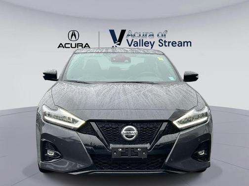 2021 Nissan Maxima Platinum