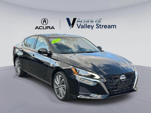 2025 Nissan Altima SL