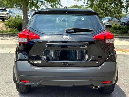 2019 Nissan Kicks SV