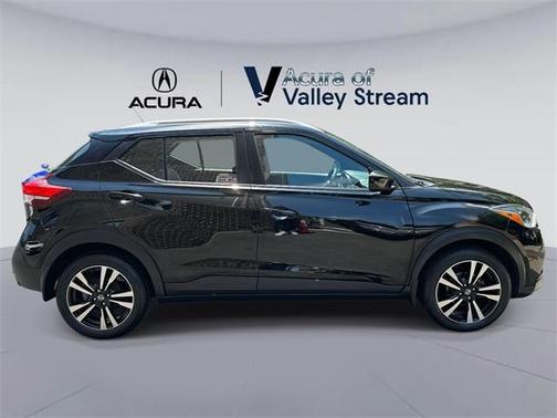 2019 Nissan Kicks SV