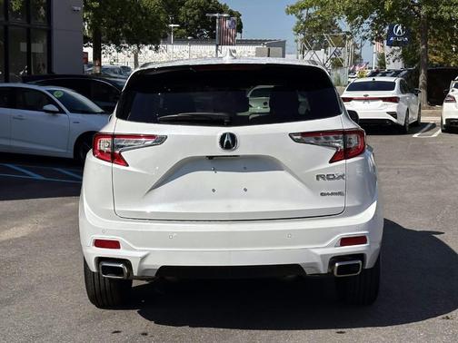 2025 Acura RDX Advance Package