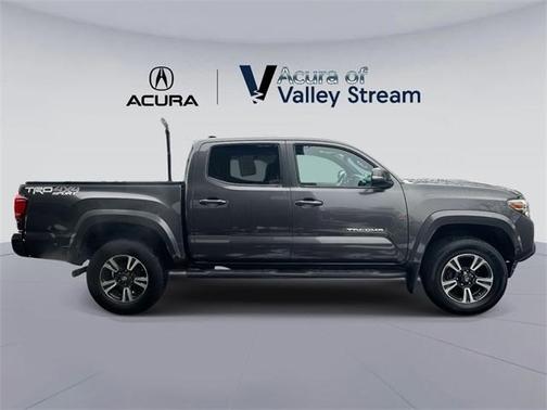 2018 Toyota Tacoma TRD Sport