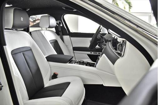 2023 Rolls-Royce Ghost Sedan