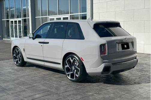 2025 Rolls-Royce Cullinan Series II