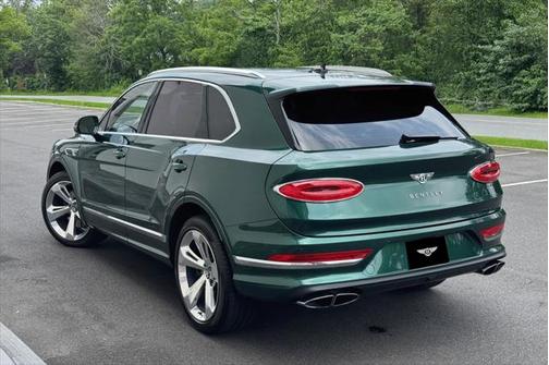 2023 Bentley Bentayga V8