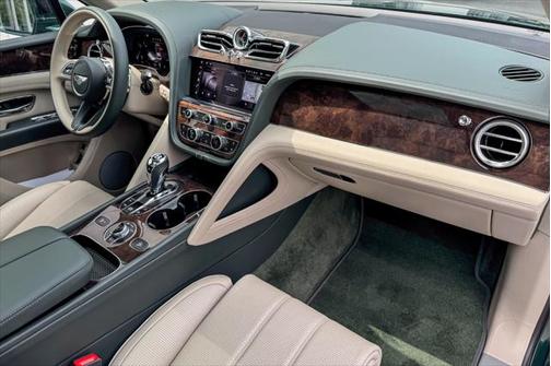 2023 Bentley Bentayga V8