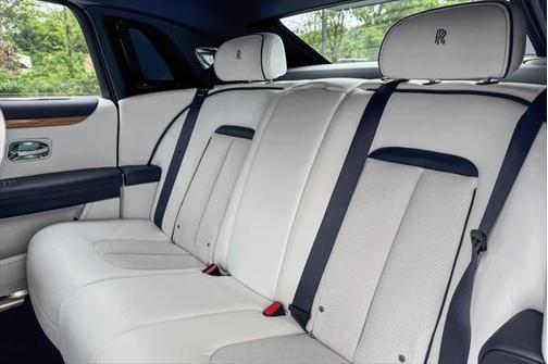 2021 Rolls-Royce Ghost Sedan