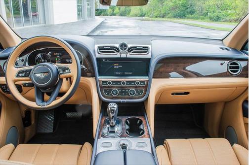 2021 Bentley Bentayga Hybrid AWD