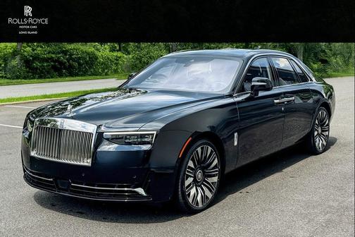 2025 Rolls-Royce Ghost Sedan