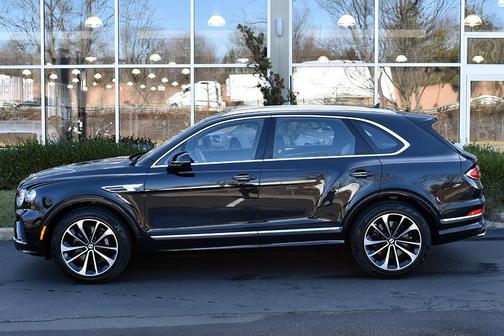 2023 Bentley Bentayga V8