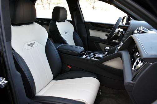 2023 Bentley Bentayga V8