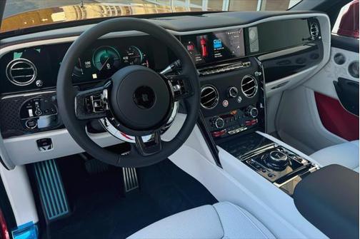 2025 Rolls-Royce Cullinan Black Badge