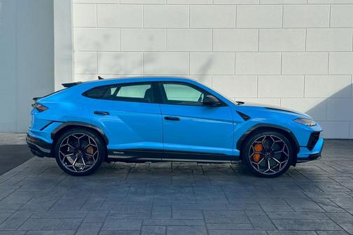 2024 Lamborghini Urus Performante
