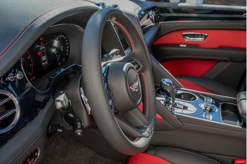 2024 Bentley Bentayga V8