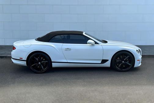 2022 Bentley Continental GT V8