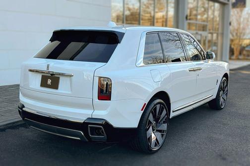 2025 Rolls-Royce Cullinan Series II