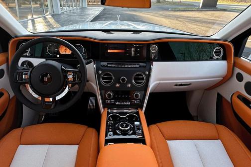 2025 Rolls-Royce Cullinan Series II