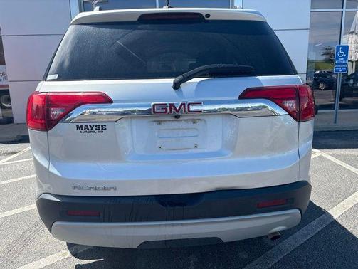 Quicksilver Metallic 2019 GMC Acadia SLE-2
