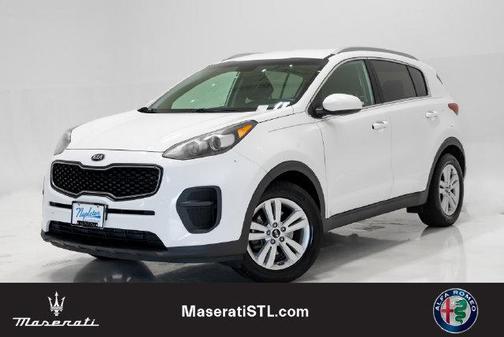 Clear White 2017 Kia Sportage LX
