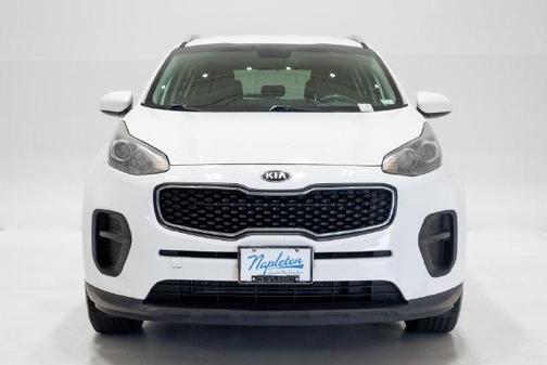 Clear White 2017 Kia Sportage LX