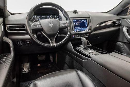 Nero Ribelle Metallic 2022 Maserati Levante GT