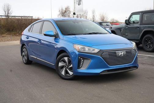 2017 Hyundai IONIQ Hybrid SEL