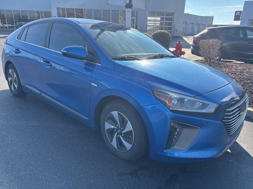 2017 Hyundai IONIQ Hybrid SEL