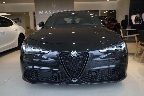 2025 Alfa Romeo Giulia Intensa RWD