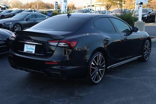 2021 Maserati Ghibli Trofeo