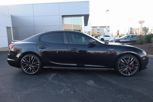 2021 Maserati Ghibli Trofeo