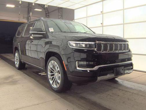 2023 Jeep Grand Wagoneer L Series II 4x4