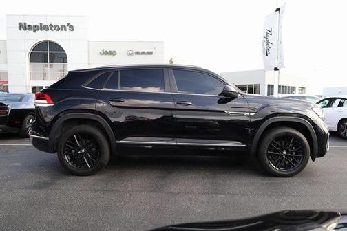 2021 Volkswagen Atlas Cross Sport 3.6L V6 SE w/Technology R-Line