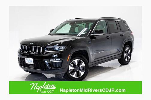 Diamond Black Crystal Pearlcoat 2024 Jeep Grand Cherokee 4xe Base