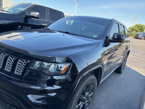 2019 Jeep Grand Cherokee Altitude