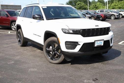 2025 Jeep Grand Cherokee Altitude