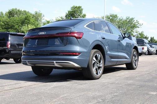 2022 Audi e-tron Sportback S line Prestige