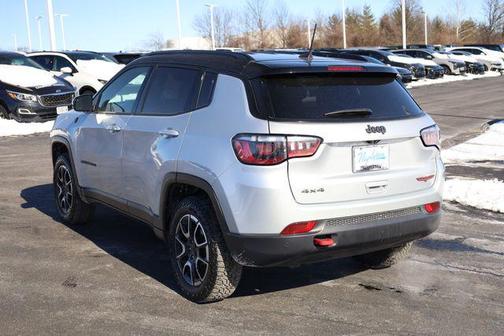 2024 Jeep Compass Trailhawk