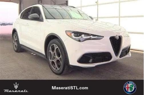 2024 Alfa Romeo Stelvio Sprint AWD