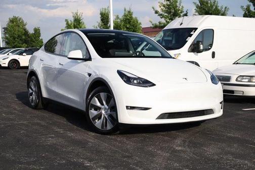 2023 Tesla Model Y Long Range Dual Motor All-Wheel Drive