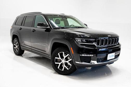 Diamond Black Crystal Pearlcoat 2024 Jeep Grand Cherokee L Limited