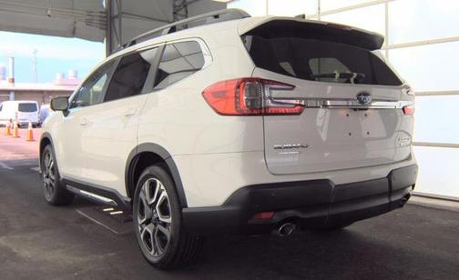 Crystal White Pearl 2023 Subaru Ascent Limited 7-Passenger