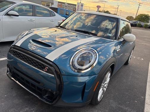 2022 MINI Hardtop Cooper S