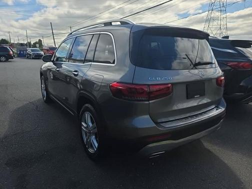 Night Black 2021 Mercedes-Benz GLB 250 4MATIC