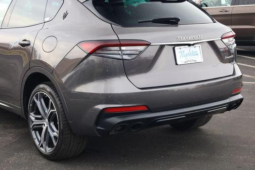 2022 Maserati Levante Modena