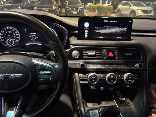 2023 Genesis G70 2.0T RWD