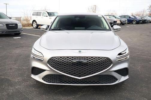 2023 Genesis G70 2.0T RWD