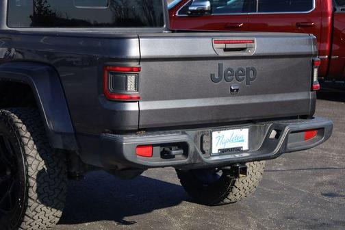 2021 Jeep Gladiator Willys 4x4