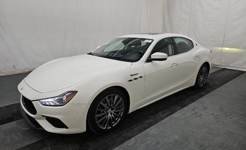 2022 Maserati Ghibli Modena Q4