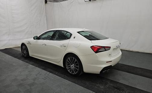 2022 Maserati Ghibli Modena Q4