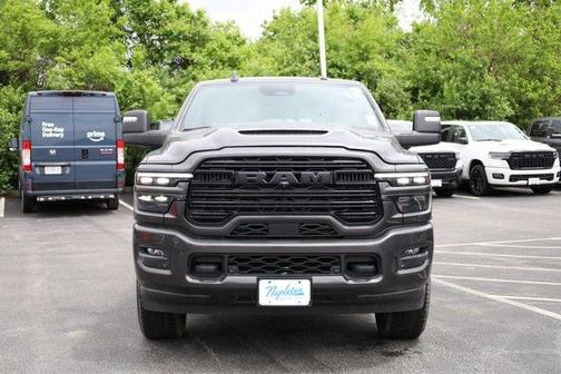 2025 RAM 2500 Laramie Crew Cab 4x4 6'4' Box